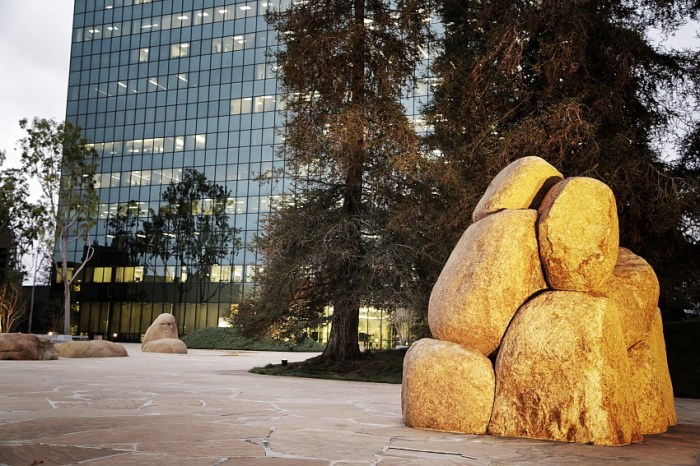 noguchi rokpileside_Ssi.JPG